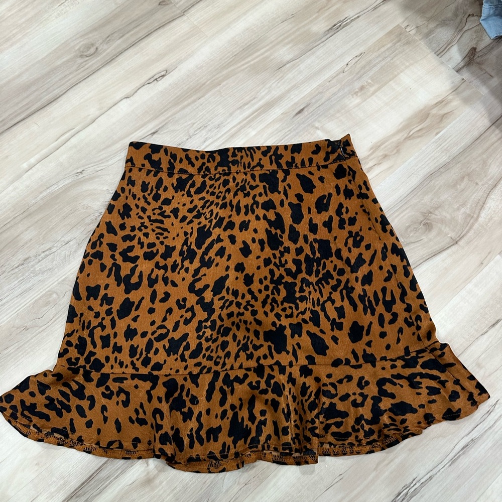 Forever 21 skirt